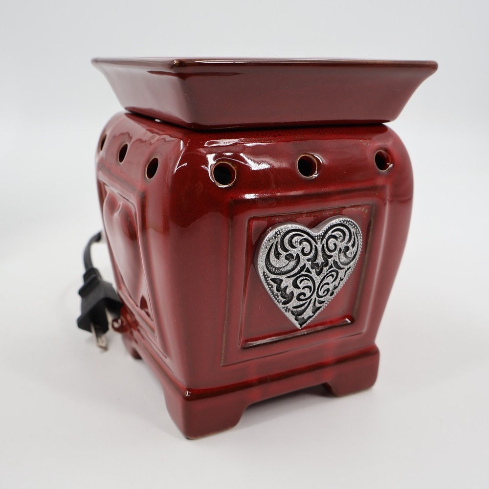 Scentsy Heartfelt Wax Warmer Red Ceramic‎ Silver Filigree Heart 25W Premium NEW